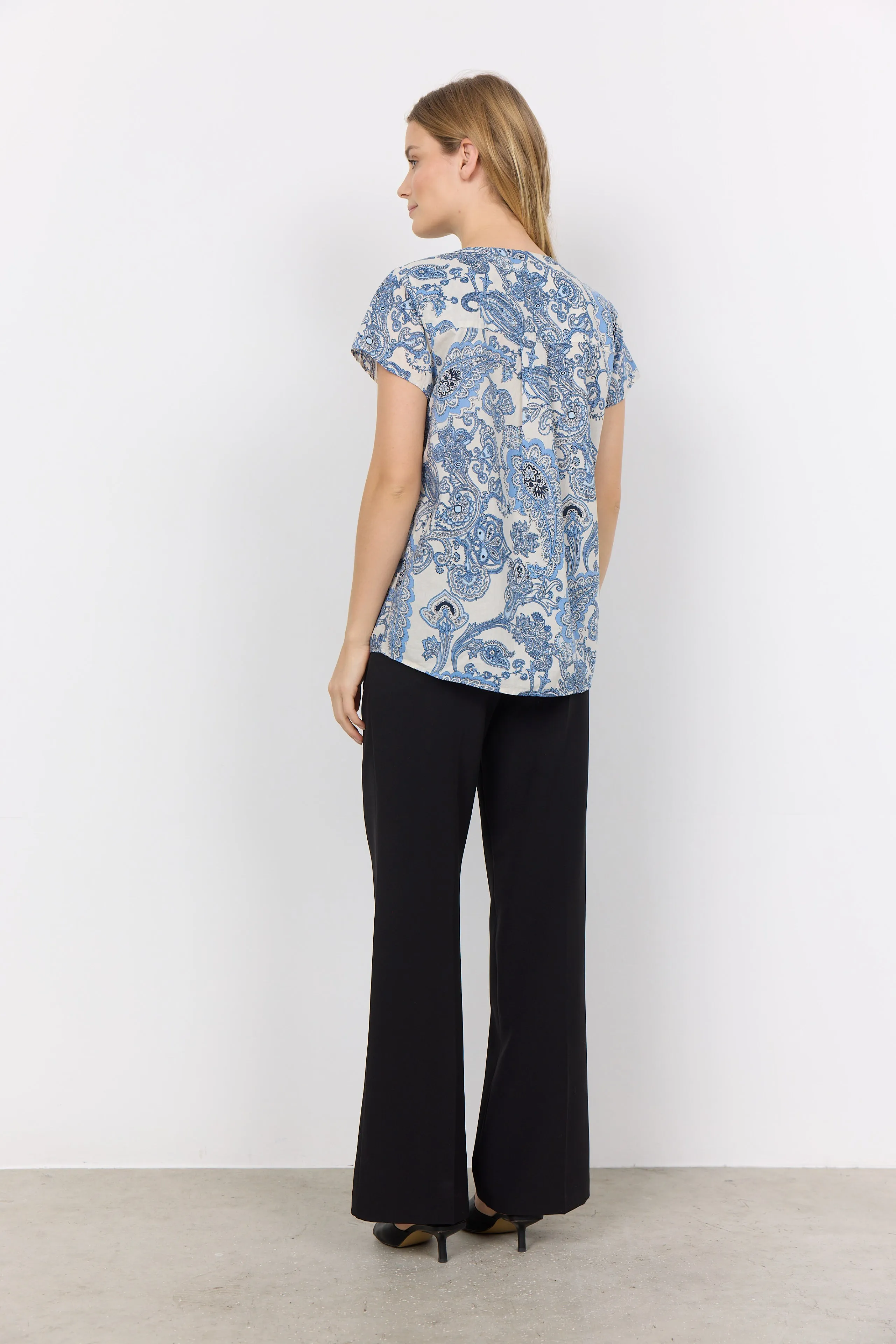 40547-  Blue and White Soft Paisley Blouse - Soya Concept