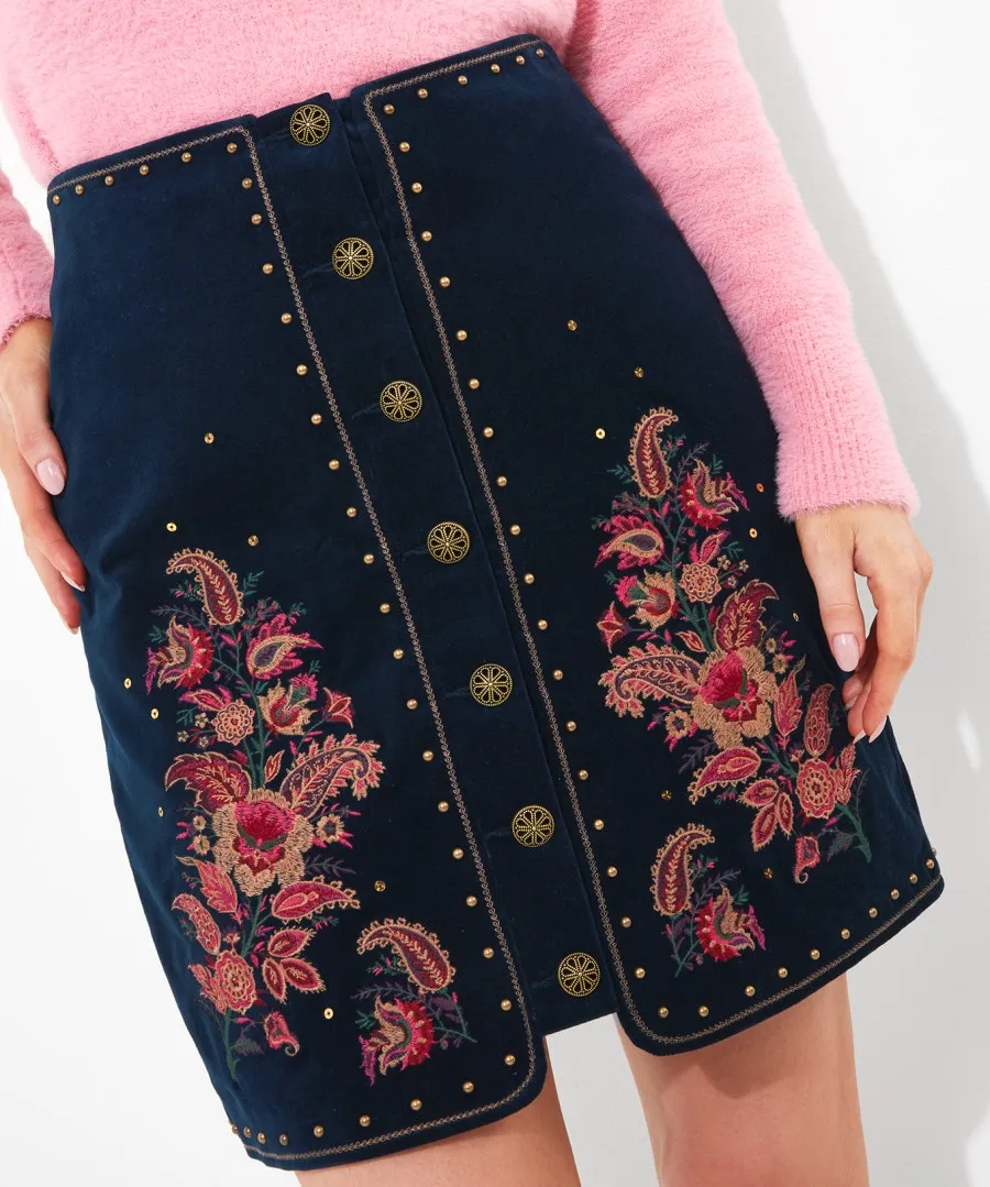 Extraordinary Embroidered Skirt