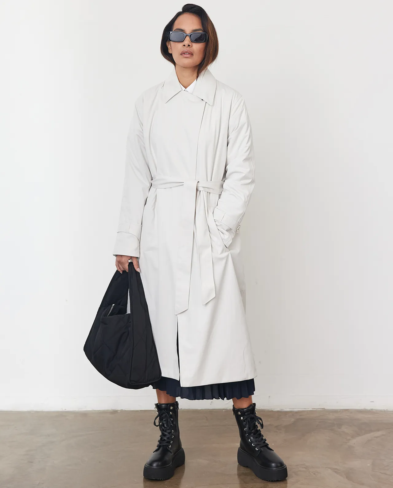 Shop Waterproof Trench Atmosphere White - Trench Coat Women | Protected Species